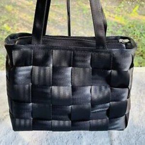 RETIRED STYLE - Harveys Seatbelt Executive Laptop Bag